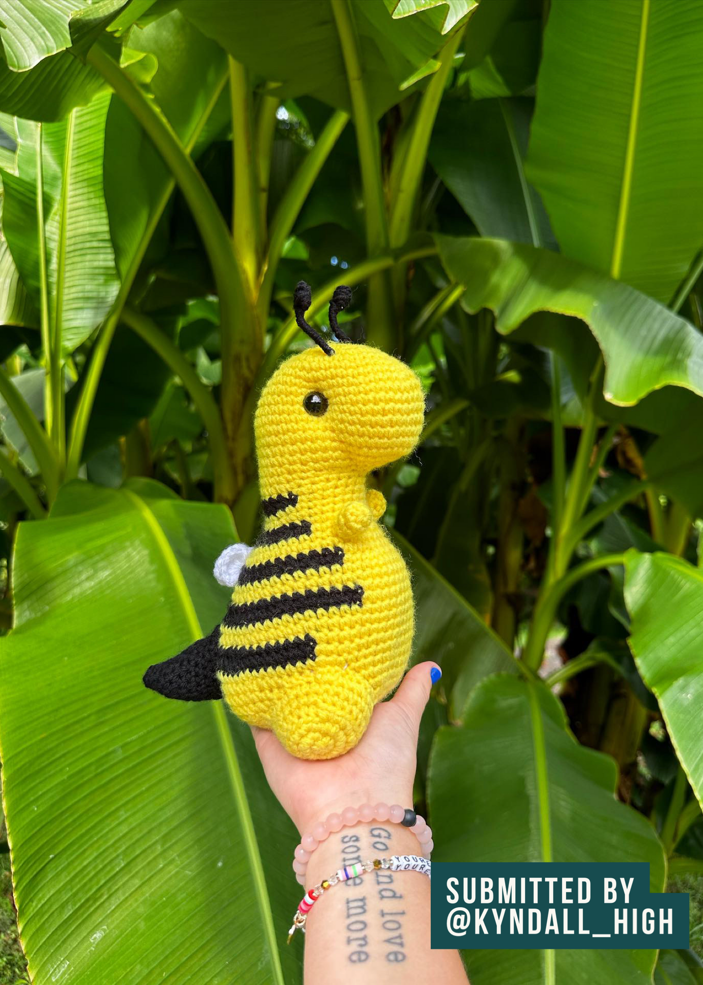 Sting the Bumblebee - Chubby Dinosaur