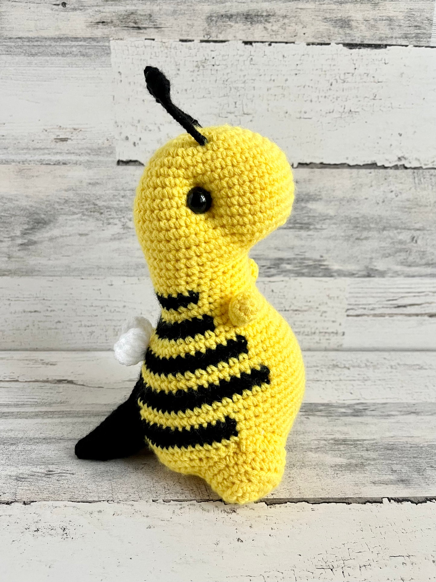 Sting the Bumblebee - Chubby Dinosaur