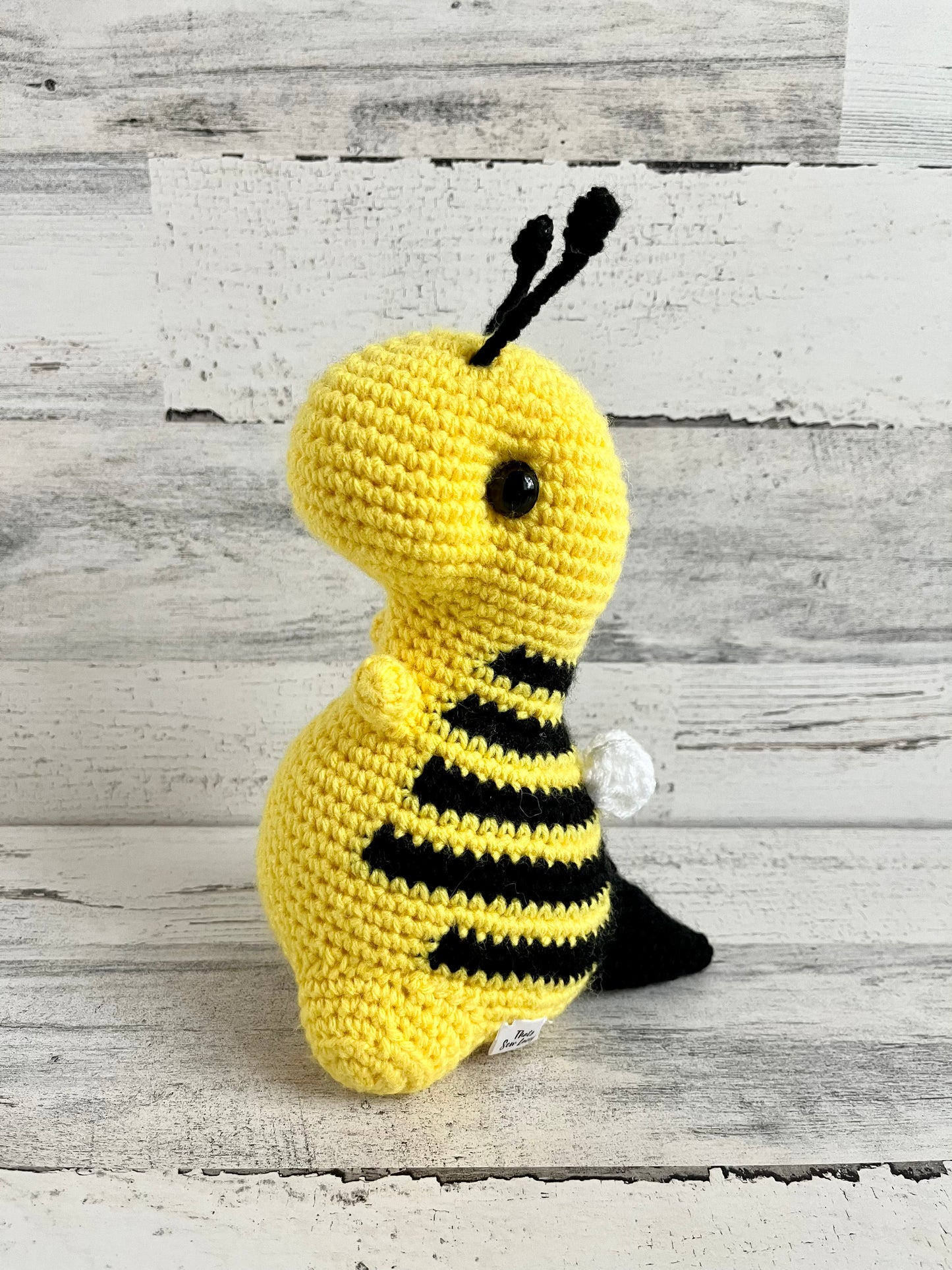 Sting the Bumblebee - Chubby Dinosaur