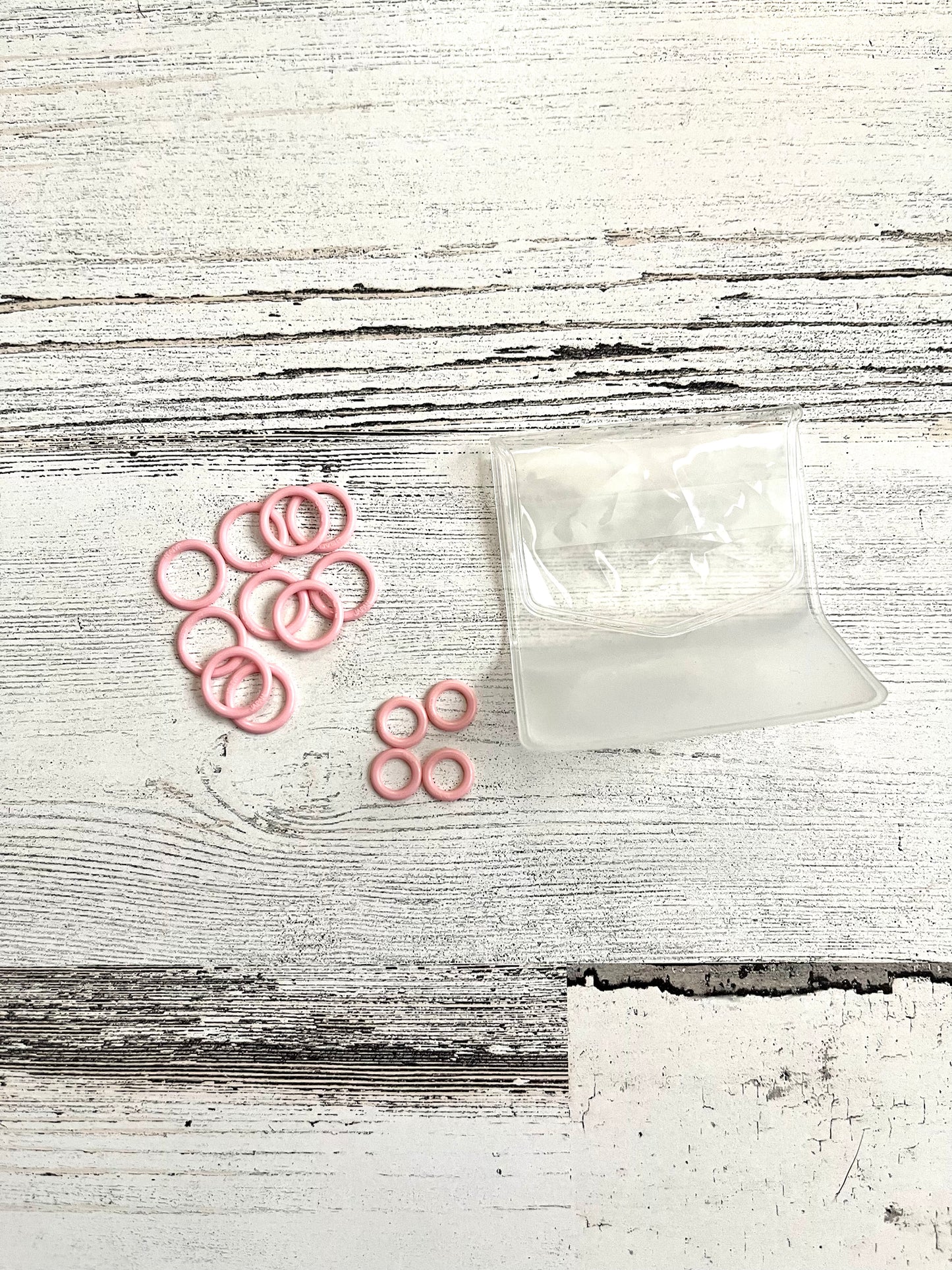 Pink Plastic Stitch Markers - Various Sizes