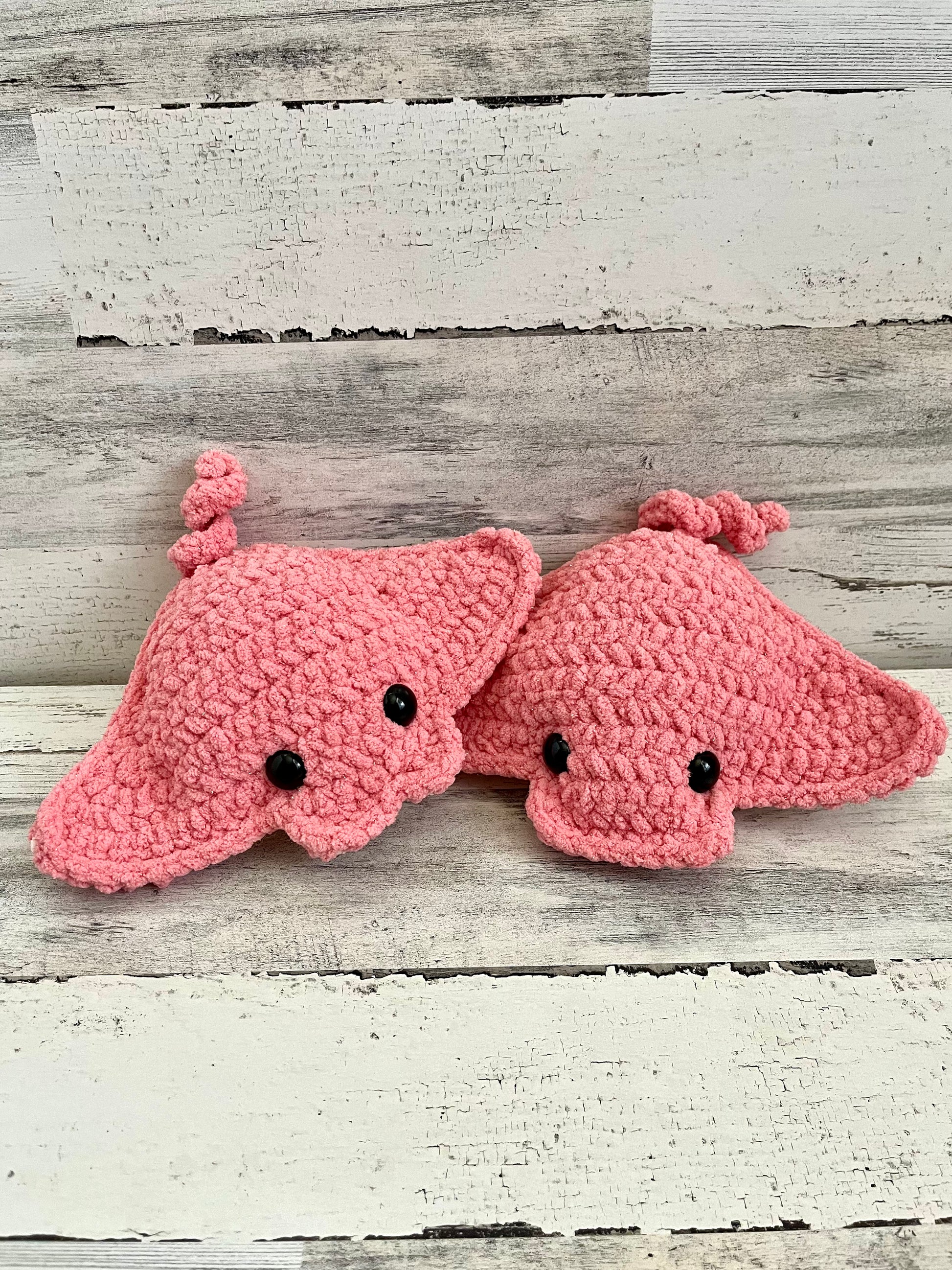 Rose Sparkle Ray - MEGA Plush That's Sew Lacey Rose Sparkle Ray - MEGA Plush That's Sew Lacey